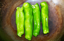 原汁虎皮烧辣椒的做法