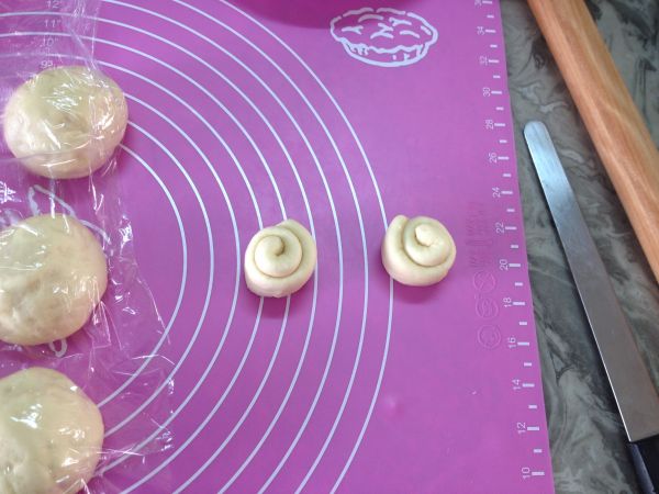 脆底蜂蜜小面包