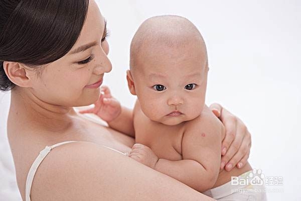 产房里怎样才能看出宝宝是来报恩还是讨债的？