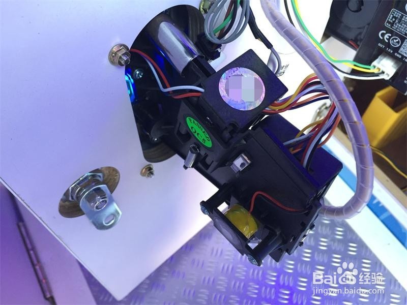 新买的儿童游艺机如何夹好游戏币呢