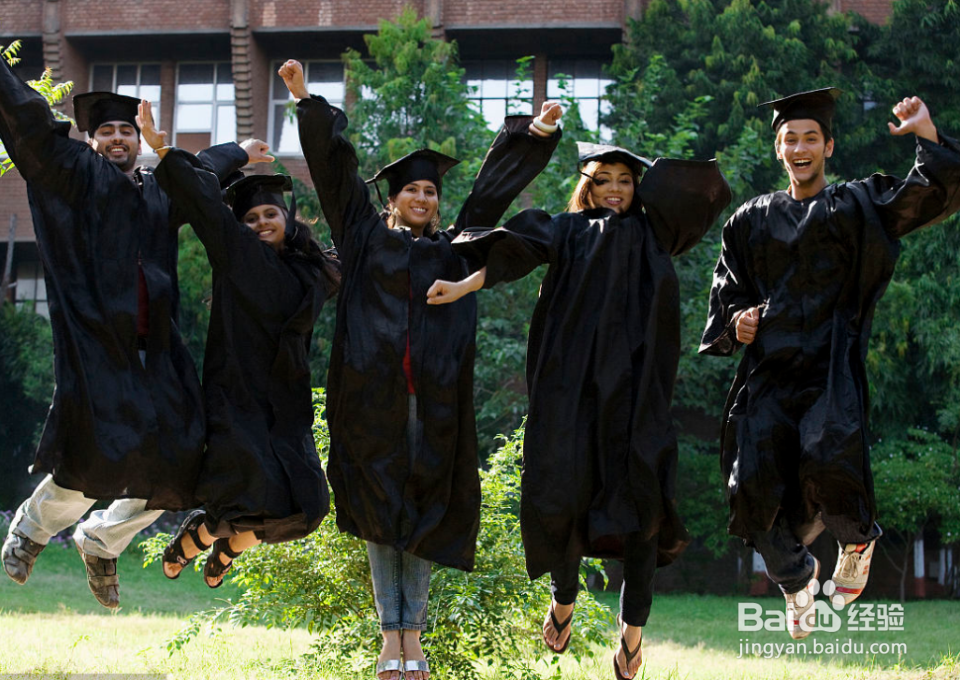 大学毕业如何找工作