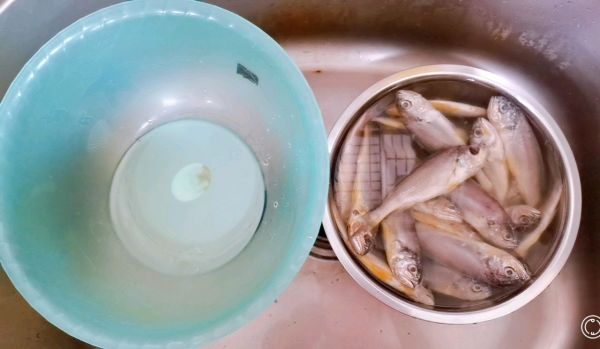 黑椒风味小黄鱼