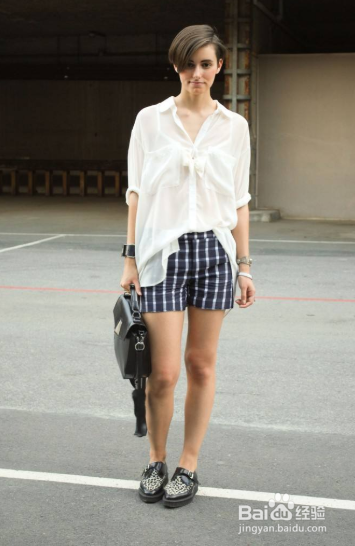 休闲风怎样穿出时尚感?