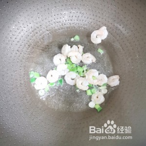 南瓜里面蒸米饭的做法