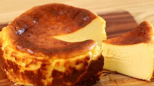 巴斯克蛋糕中间流心可以吃吗