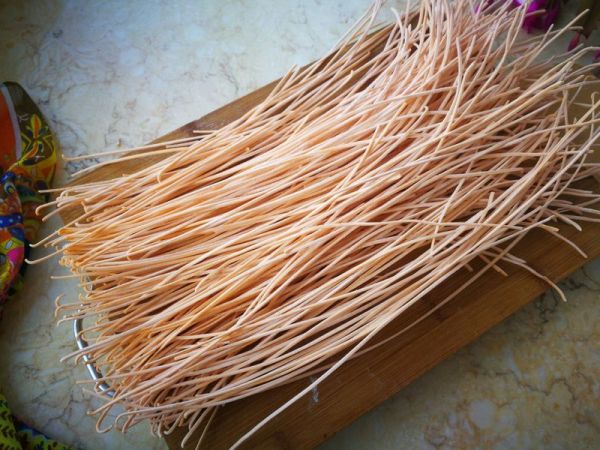 胡萝卜牛肉汤面#柏翠辅食节-营养佐餐#