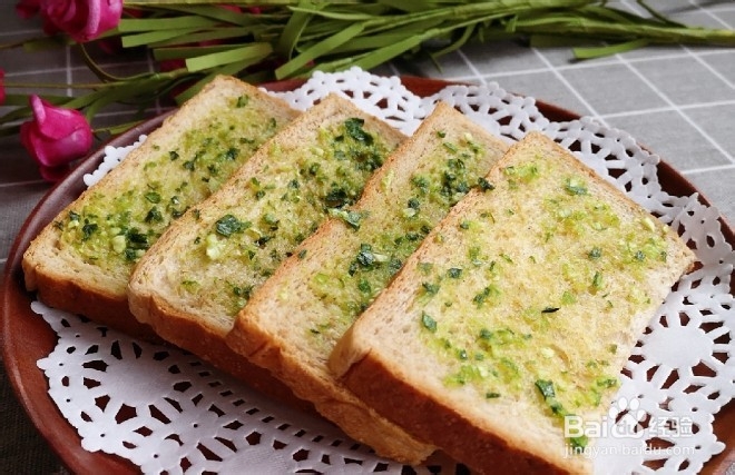 美味的黄油蒜蓉烤土司