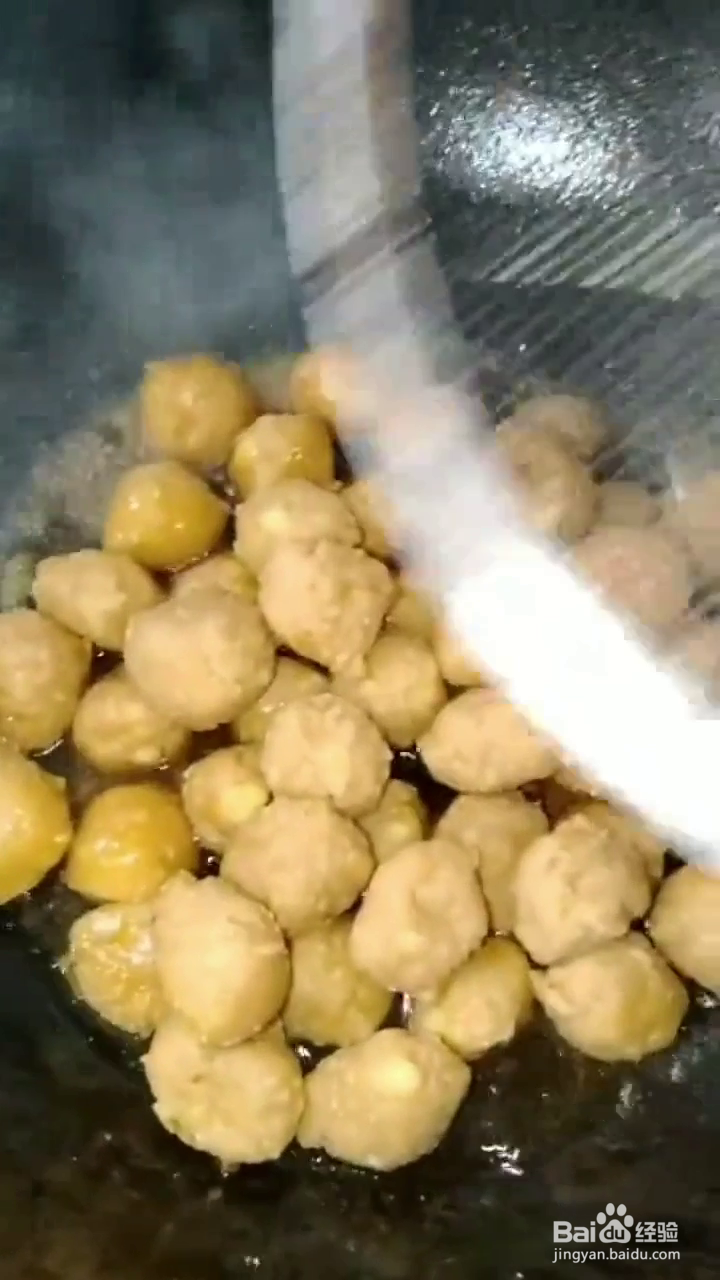 如何烧出好吃的炸豆腐丸子？