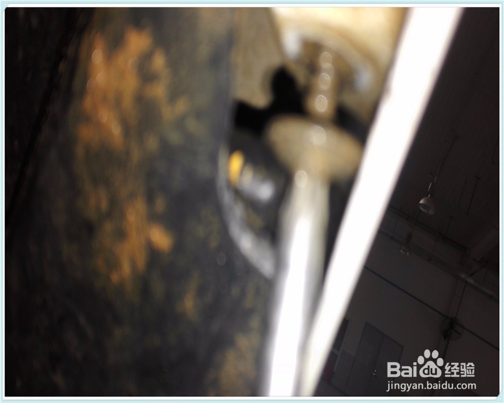 新捷达的后保险杠怎么拆解