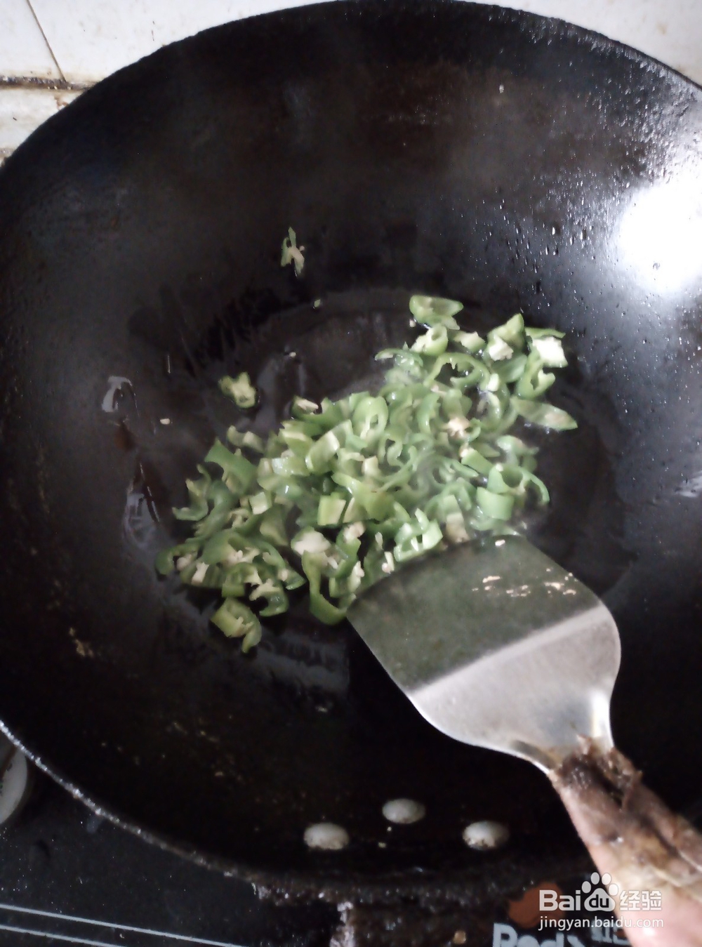 美味家常菜青辣椒炒鸡蛋