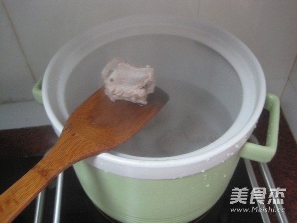 石斛党参排骨汤