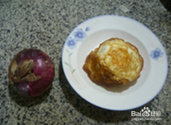 黑木耳洋葱炒荷叶蛋