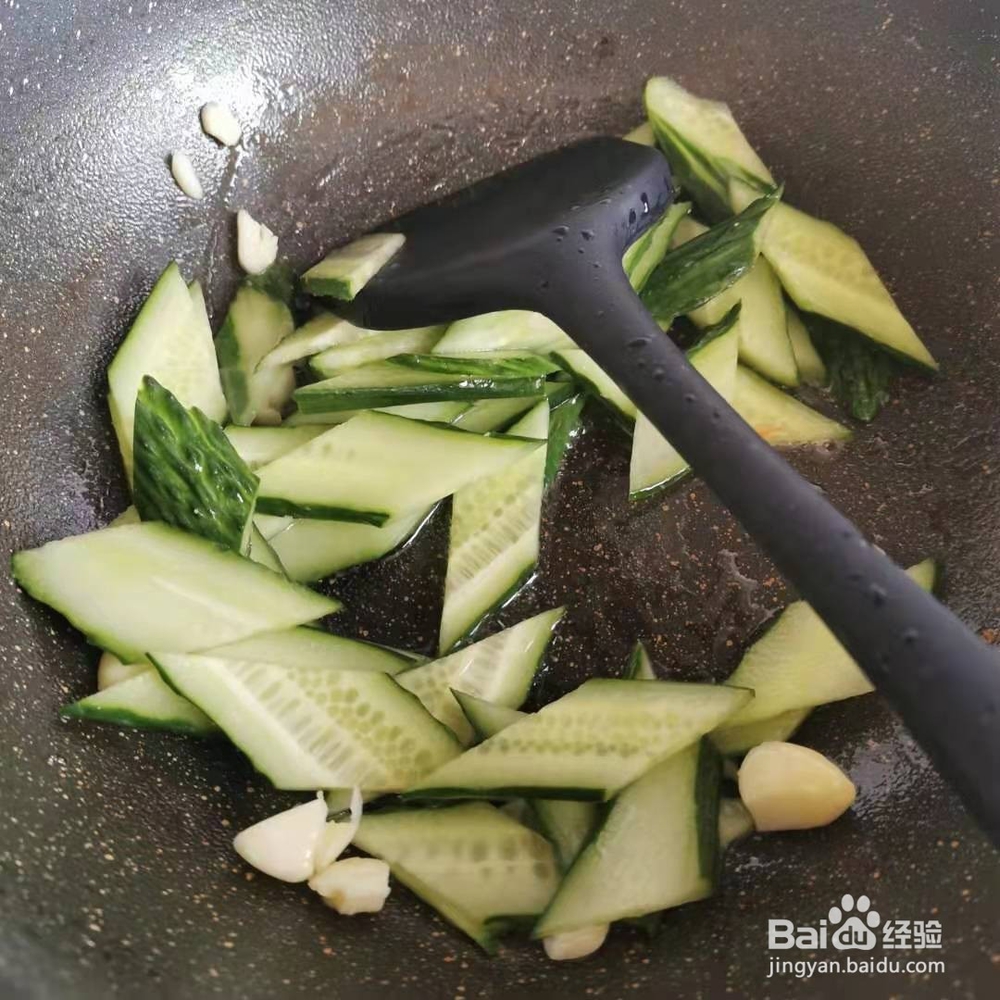 黄瓜片炒火腿