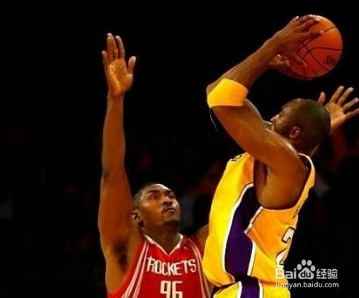 打篮球怎样打好防守反击？