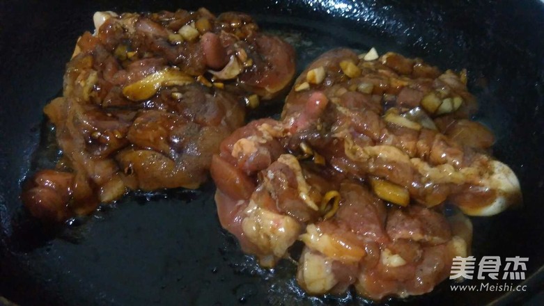 照烧鸡腿排的做法