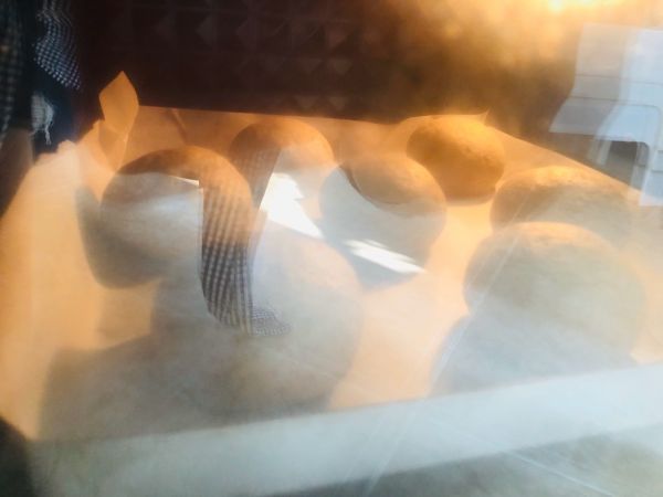 沙拉玉米火腿欧包