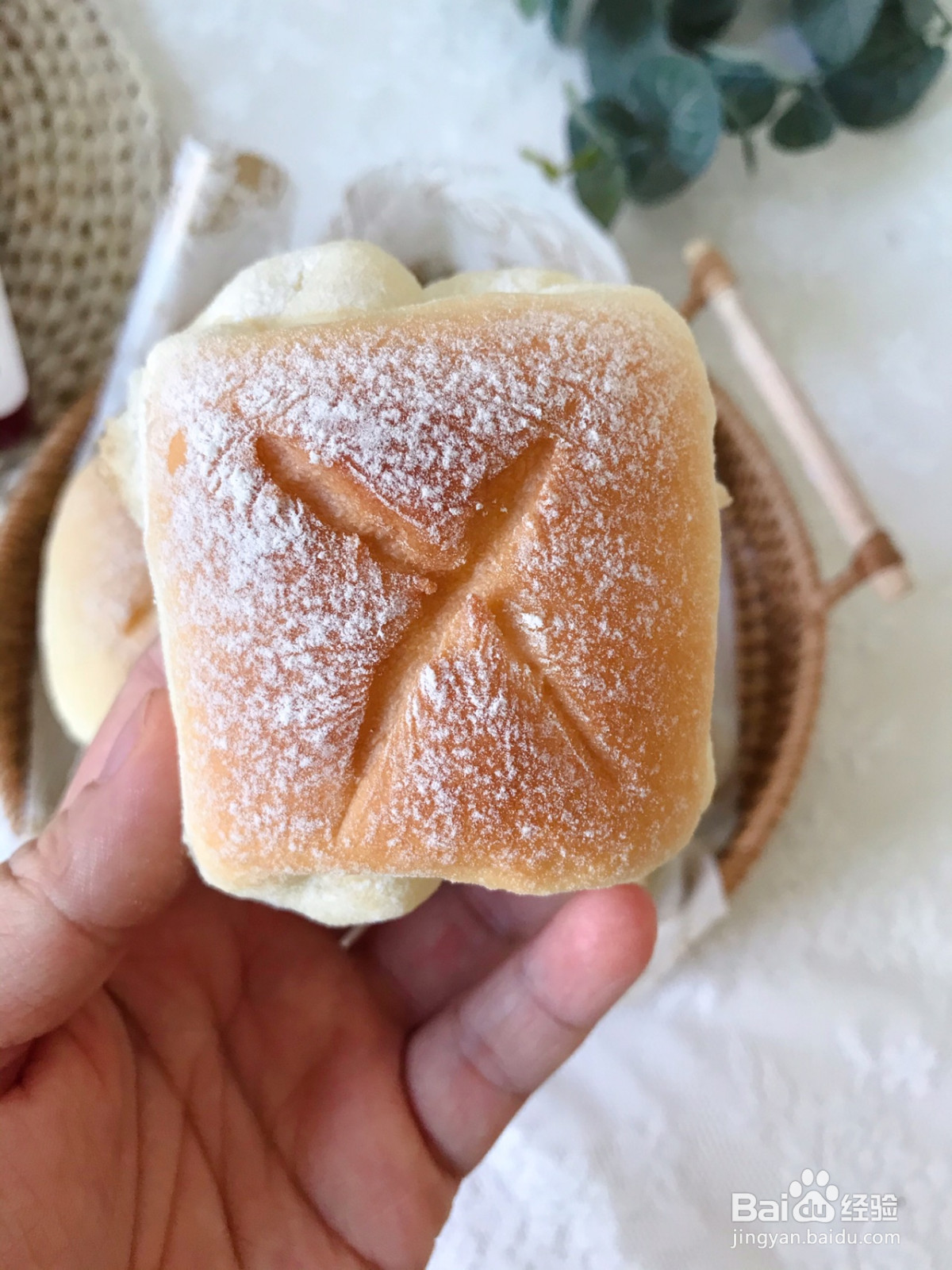 松软牛奶卷的做法