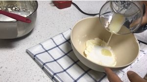 网红大蒜乳酪面包