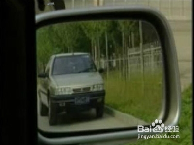 精确判断车距的方法