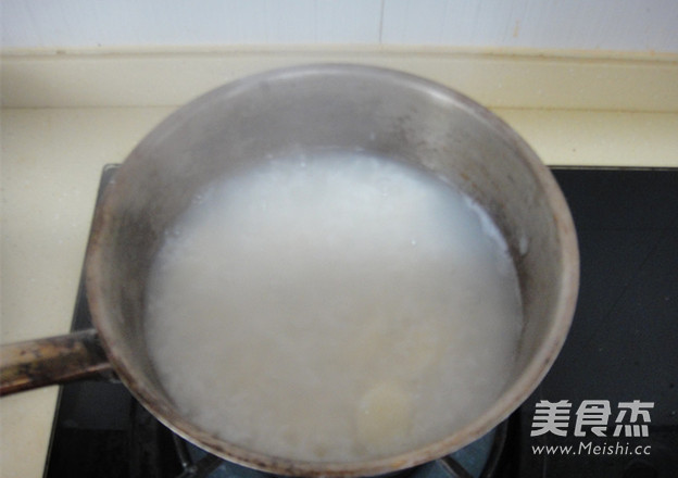 培根山药粥的做法