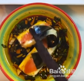 怎样用皮蛋做美食呢