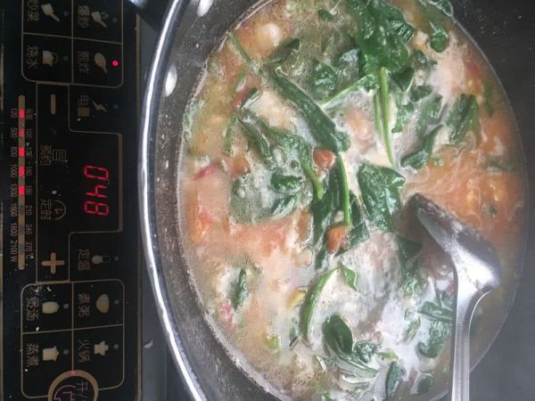 西红柿虾仁疙瘩汤