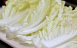 蒜茸粉丝大白菜