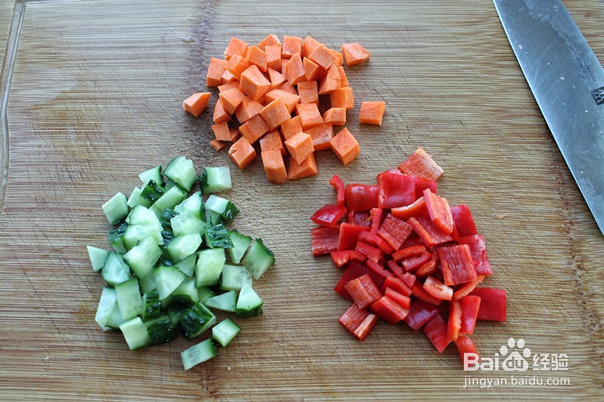 【什锦鸡丁】简单做法