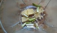 栗子蒸三黄鸡
