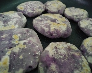 低脂奶香紫薯饼的做法