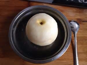 冰糖炖梨的简单做法