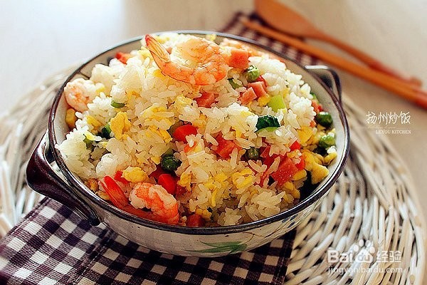 如何做出好吃的火腿炒饭？