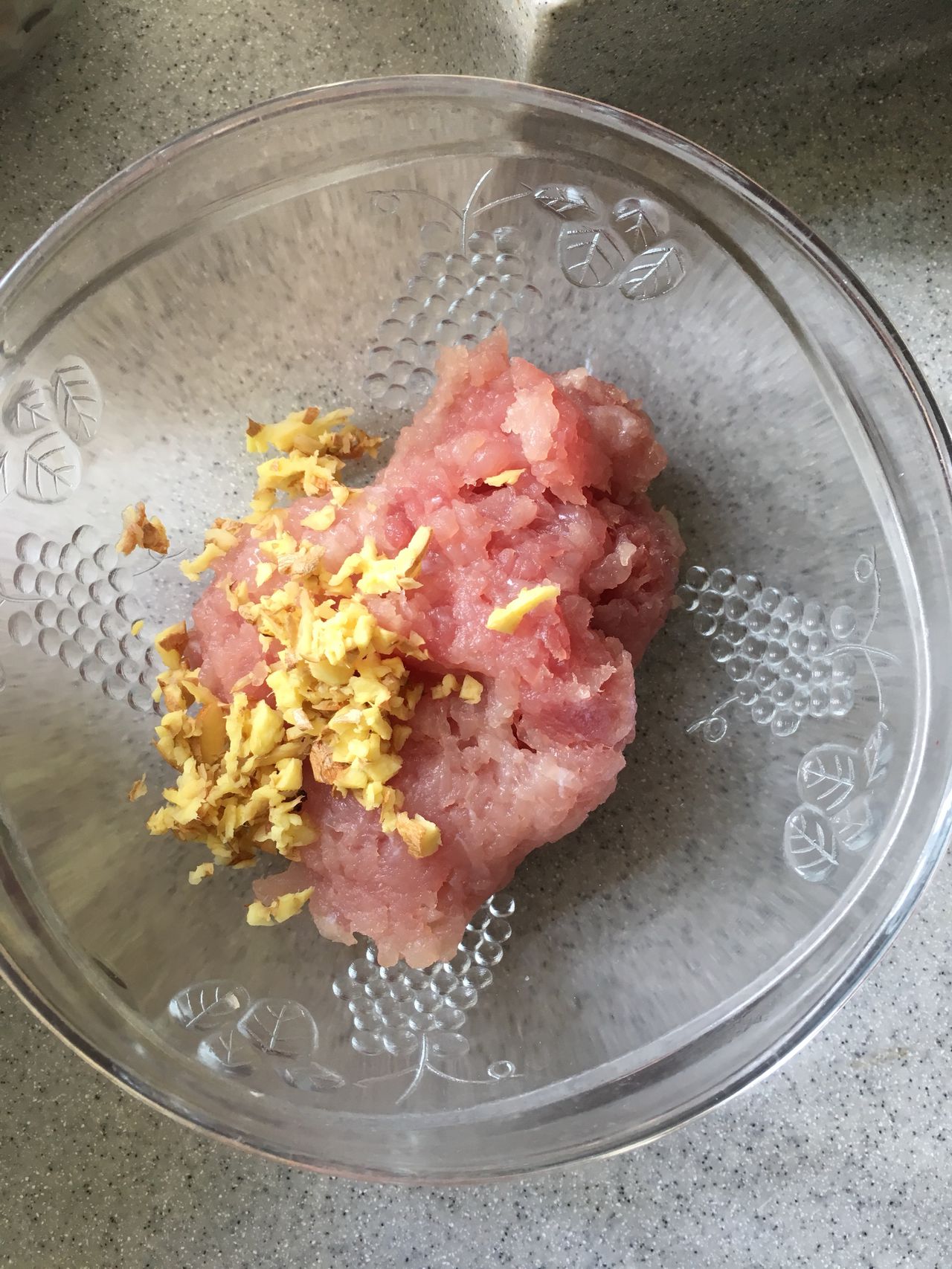 看着都让人流口水的冬瓜粒海鲜粥你会做吗？