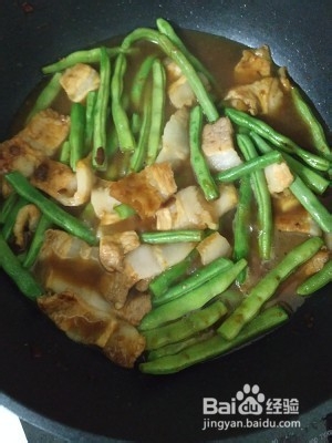 食补佳品四季豆焖面的做法