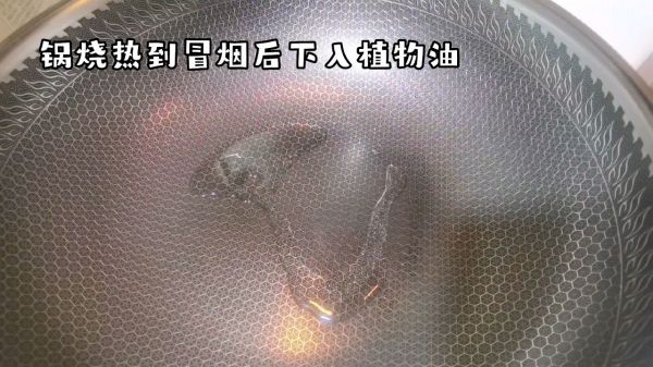 学会这道西冷牛排沙拉