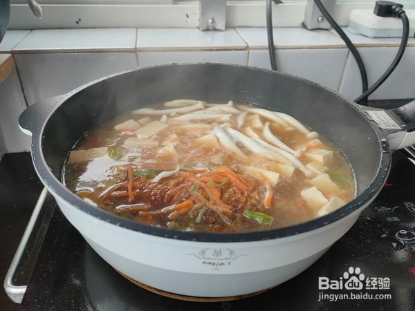 鲜味鲫鱼豆腐汤的制作教程