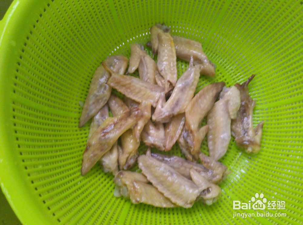 美食#鸡翅在家里怎么焯水