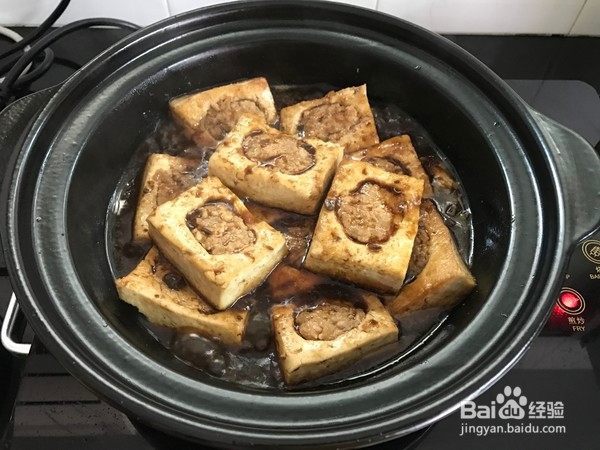 豆腐酿肉煲的做法