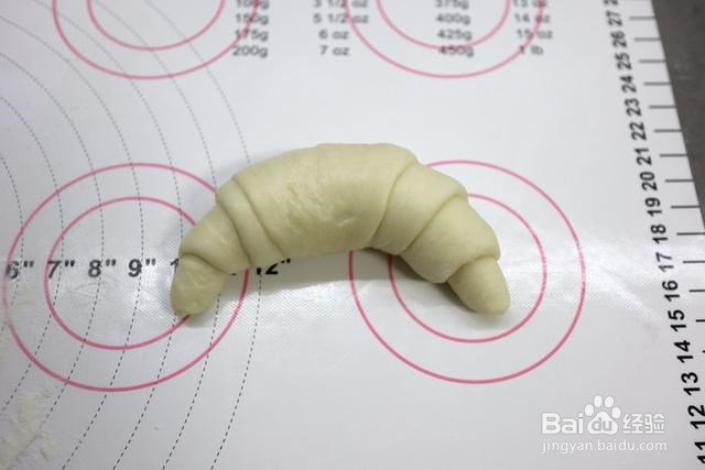 酥香柔软牛角小面包