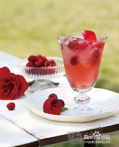 夏日清新果饮（2）玫瑰覆盆子果汁