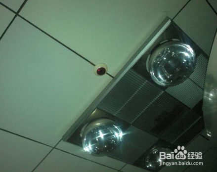 如何检查宾馆内是否有摄像头