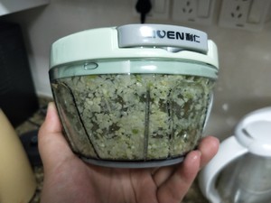 娃娃菜豆腐煲的做法