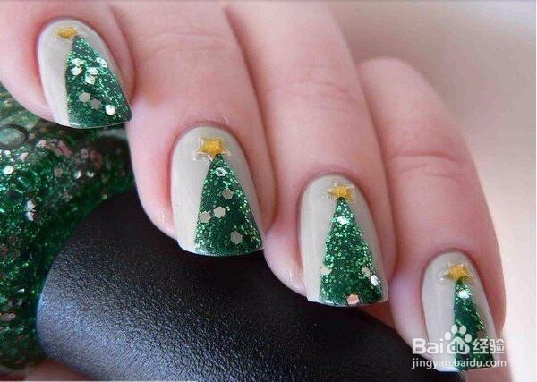 圣诞树美甲教程