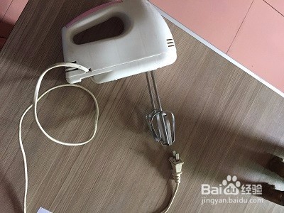 #神器#有了电动打蛋器打发蛋白就容易多了