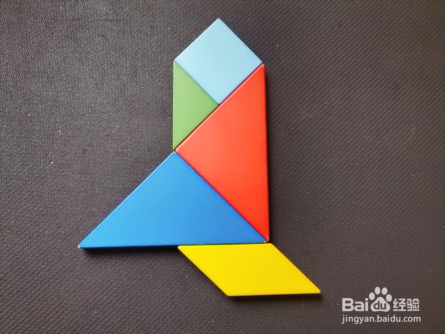 如何用七巧板拼一架飞机(5)