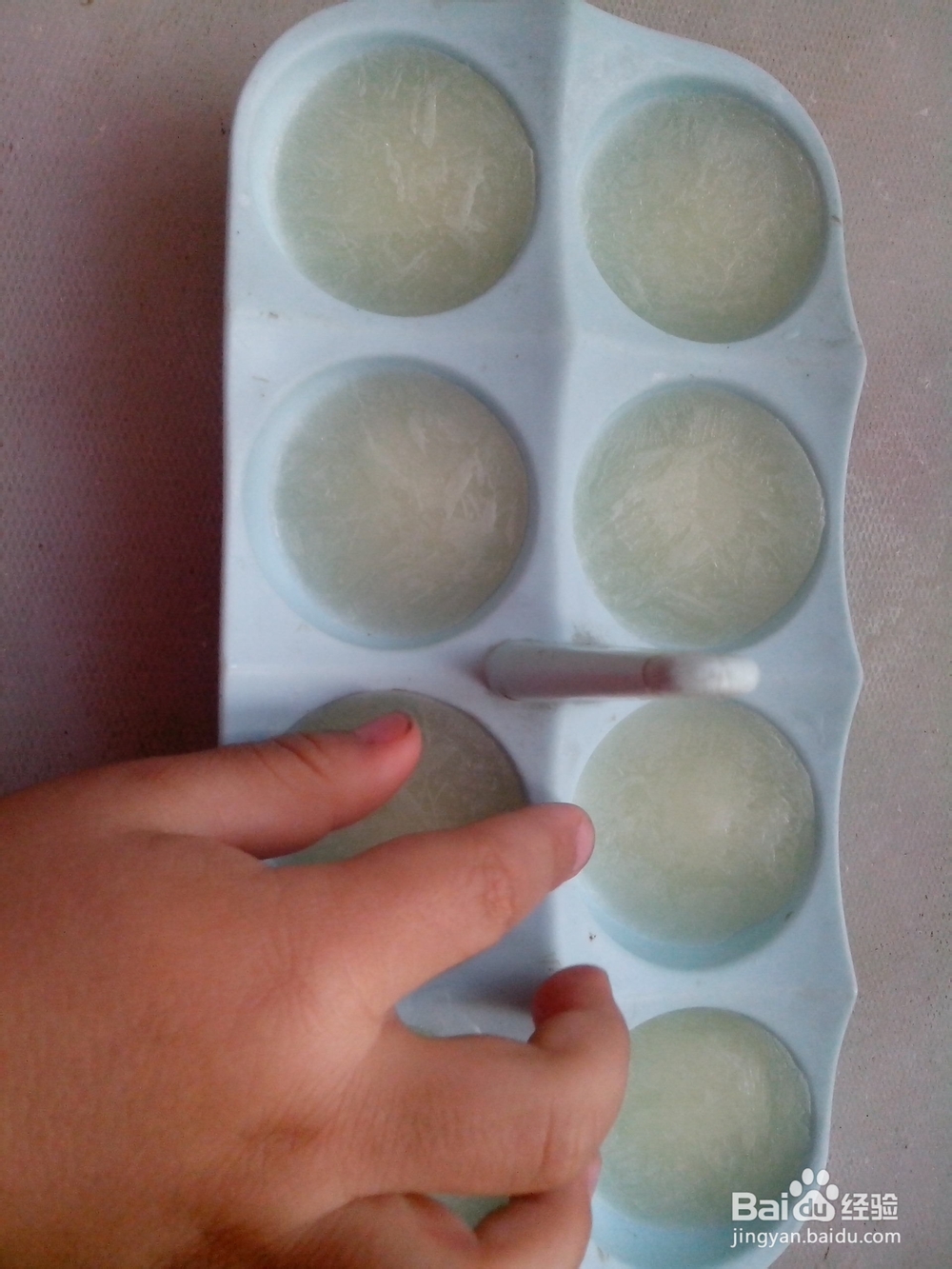 夏天凉品甜点--牛奶红豆冰沙的做法