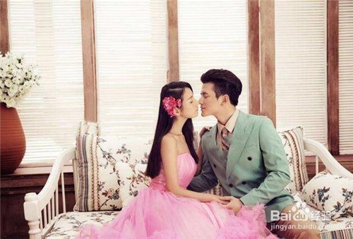 结婚后如何让夫妻关系更加和睦恩爱呢？