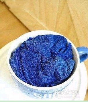 水杯如何巧变花篮?