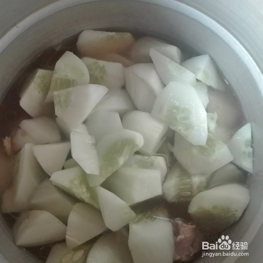 排骨炖黄瓜的做法