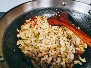 榨菜这样做 超级下饭